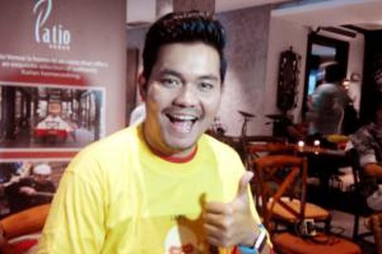 Indra Bekti hadir dalam jumpa pers Shave for Hope 2015, di Plataran Jakarta Patio, Jakarta Selatan, Selasa (11/8/2015) sore.