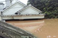 Perumahan-perumahan Ini Dilanda Banjir Parah, Satu Orang Tewas