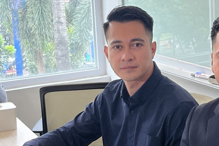 Eza Gionino Siap Hadiri Sidang Mediasi Perceraian dengan Meiza Aulia