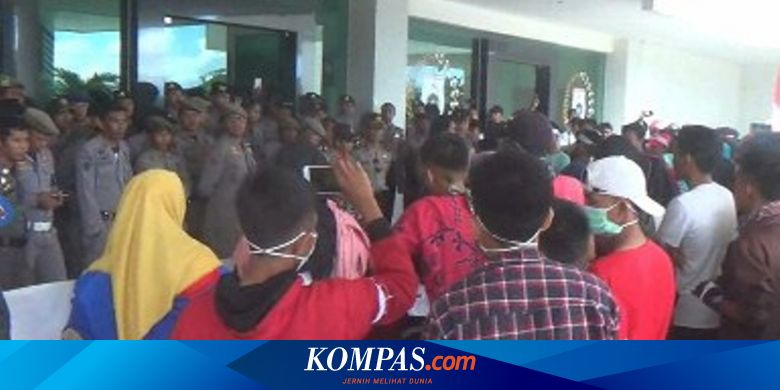 Usul Ubah Urutan Sila Pancasila Gubernur Sulbar Dituntut Mundur