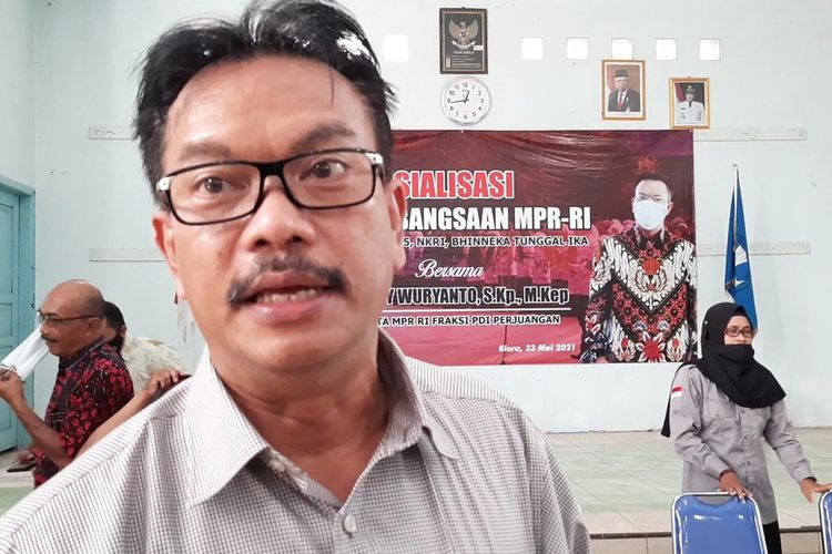 Anggota DPR-RI Dapil Jateng III, Edy Wuryanto usai mengisi Sosialisasi 4 Pilar Kebangsaan MPR-RI di Blora, Minggu (23/5/2021)