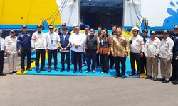 Dukung Lintas Arus Ekonomi Masyarakat, Pemkab Ende Ajukan Tambahan Rute Operasional KM Dharma Kartika V 