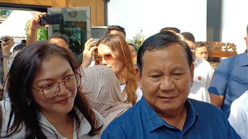 Prabowo Kurang Sehat dan Batuk-batuk, tetapi Pidato 47 Menit di Depan Relawan
