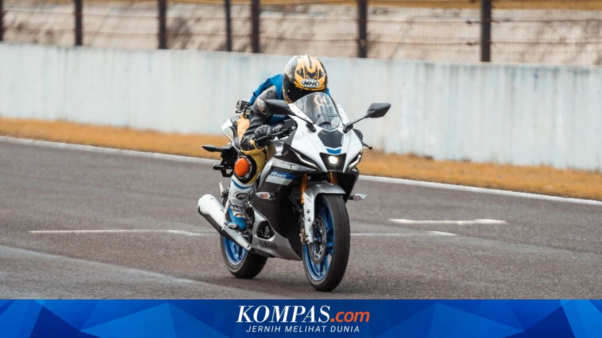 Gas Yamaha All New R15 dan R15M di Sirkuit Sentul