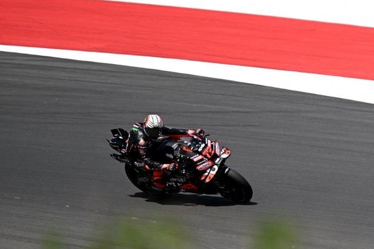 Hasil Sprint Race MotoGP Mandalika 2025: Bezzecchi Terdepan, Cek Link Live Streaming Balapan Utama Besok