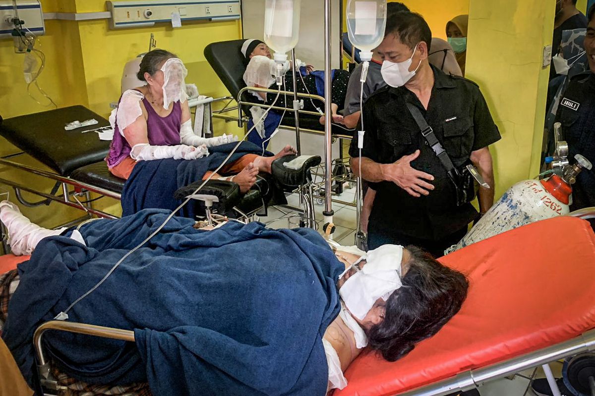 JABAR - 9 Orang di Bandung Barat dirawat dinrumah sakit usai tersambar Api saat siapkan hidangan untuk pesta pernikahan, Selasa (25/10/2022). KOMPAS.com/BAGUS PUJI PANUNTUN