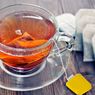 Berapa Jarak Minum Teh dan Obat? Berikut Penjelasannya...
