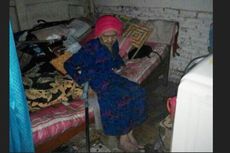 Nenek Lumpuh Sebatang Kara di Pancoran Itu Akhirnya Dimasukkan ke Panti Sosial