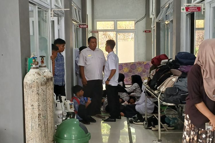Total 276 Orang Diduga Keracunan MBG di Agam, 5 Masih Dirawat di Rumah Sakit