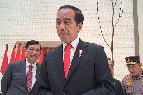 Jokowi Berpeluang Main Dua Kaki: Tunduk Dukung Ganjar, tapi Tak Lepaskan Prabowo