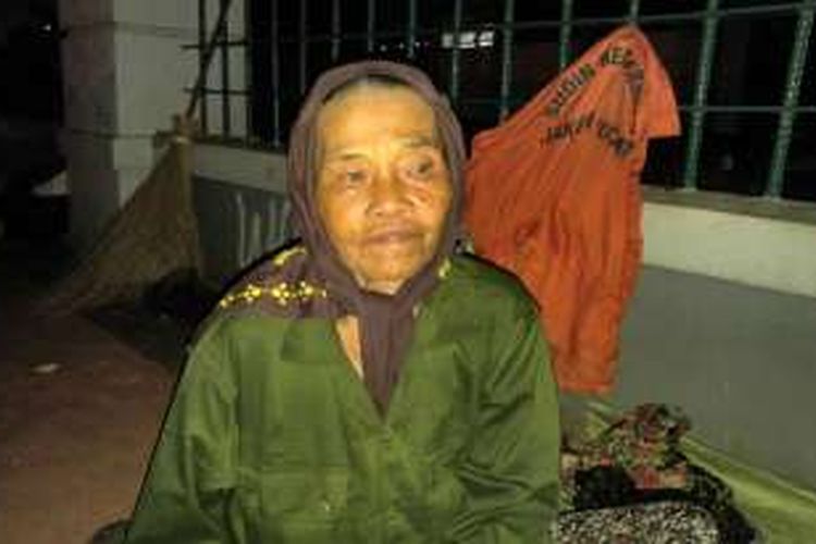 Kisah Nenek Tinah Yang Dipecat Hingga Turis Indonesia Yang Menang Undian Rp 9 3 Miliar Jangan Ketinggalan Berita Kemarin Halaman All Kompas Com