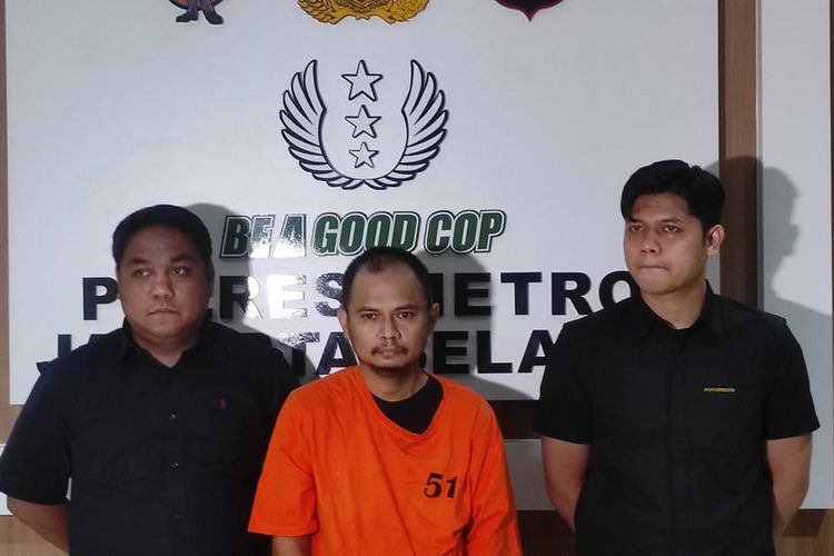 Polisi resmi menjebloskan Panca Darmansyah (41), ayah pembunuh empat anak di Jagakarsa ke dalam rumah tahanan (rutan) Polres Metro Jakarta Selatan, Rabu (20/12/2023).