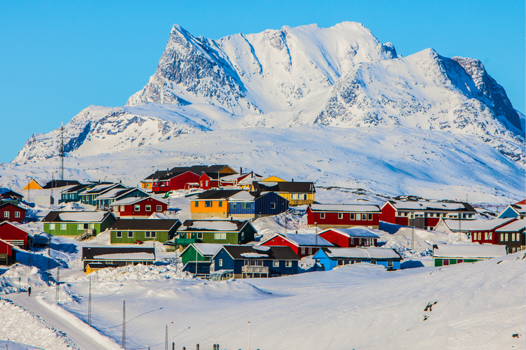 Kubah es Prudhoe di Greenland seluas 2.500 kilometer persegi berpotensi mencari kembali abad ini. Aktivitas manusia termasuk penyebabnya.