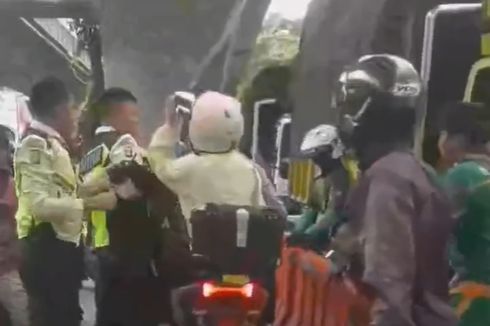 Polisi: Pengendara Motor yang Lawan Arah di Jaksel Semprot Cairan ke Arah Mata Sekuriti