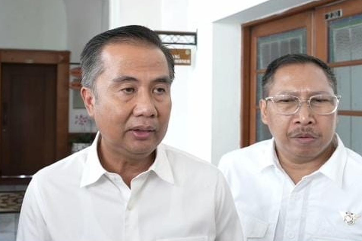 PJ Gubernur Jabar Bey Machmudin di Gedung Sate, Kota Bandung, Kamis (16/1/2025).
