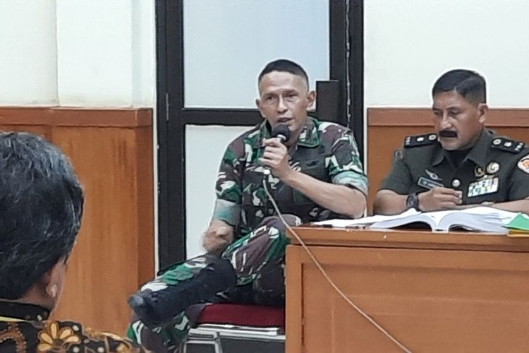 Kolonel Inf Priyanto, terdakwa kasus penabrakan sejoli Handi Saputra (17) dan Salsabila (14) di Nagreg, Kabupaten Bandung, Jawa Barat, mengaku tidak tahu kalau salah satu korban yaitu Handi, masih hidup atau sudah meninggal. Hal itu diungkapkan terdakwa Priyanto dalam sidang agenda pemeriksaan saksi di Pengadilan Militer II Jakarta, Cakung, Jakarta Timur, Kamis (31/3/2022).