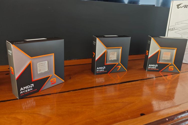 Beberapa prosesor AMD Ryzen 9000 Series yang dipanjang dalam acara peluncurannya di Jakarta, Rabu (21/8/2024)