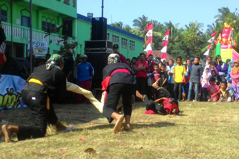 Budaya Jawa Diperkenalkan kepada Warga Asing melalui IYJCC