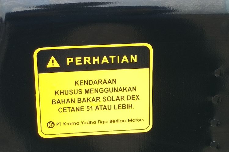 Stiker rekomendasi Solar untuk mesin diesel Euro 4 KTB