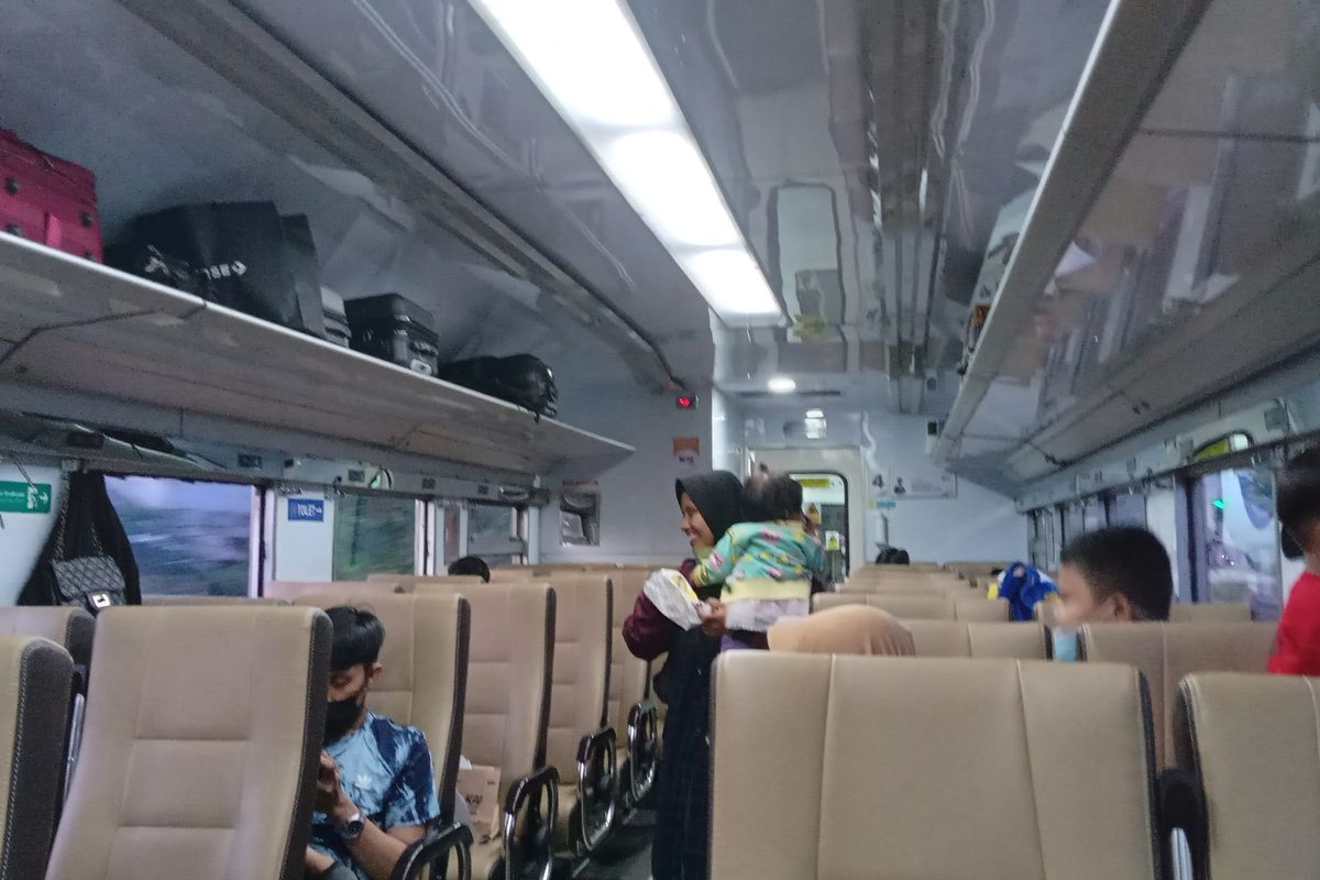 Kereta Api Singasari, Sabtu (23/4/2022)