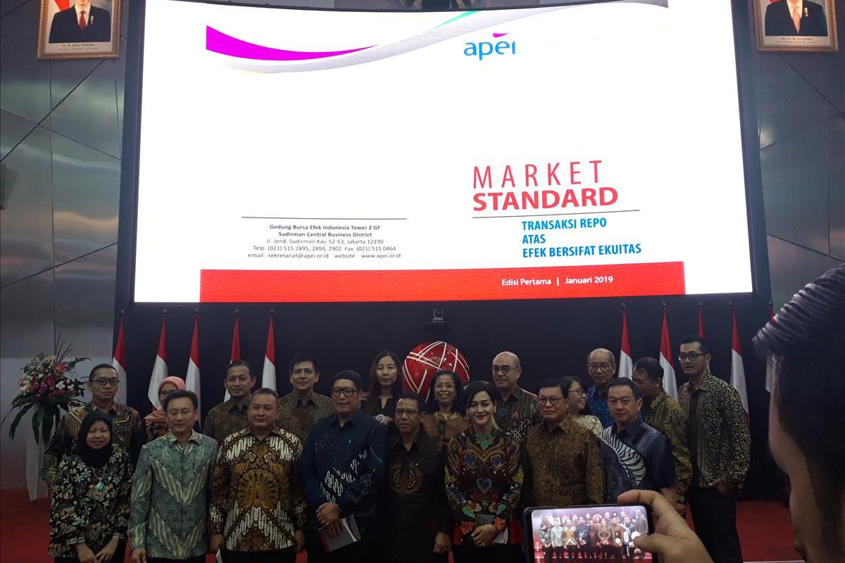 Otoritas Jasa Keuangan (OJK) meluncurkan market standard untuk transaksi repurchase agreement (repo) di BEI, Jakarta, Selasa (21/5/2019).