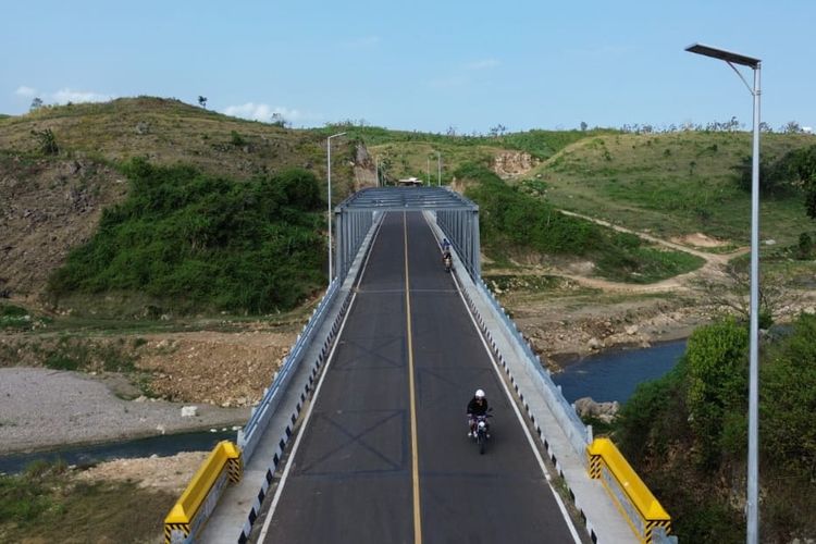 Tiga ruas Jalan Pansela di Jatim sepanjang 90,227 km telah selesai dibangun.