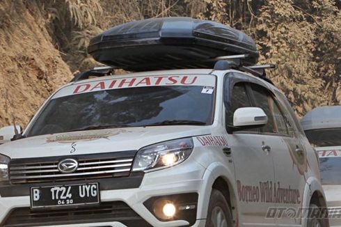 Coba Pakai Roof Box Saat Liburan, Bisa Bikin Kabin Mobil Lebih Aman!