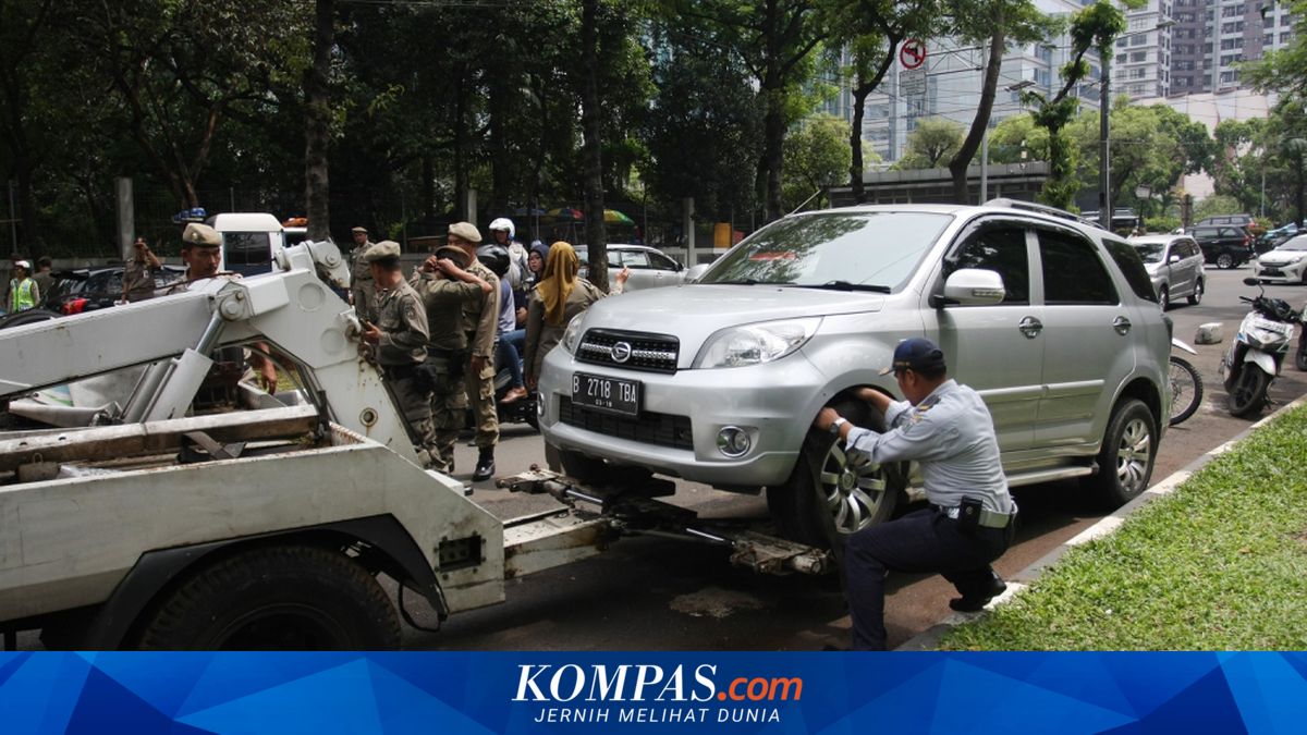 Mobil Matik Mogok, Ini Kesalahan yang Sering Dilakukan Saat Derek