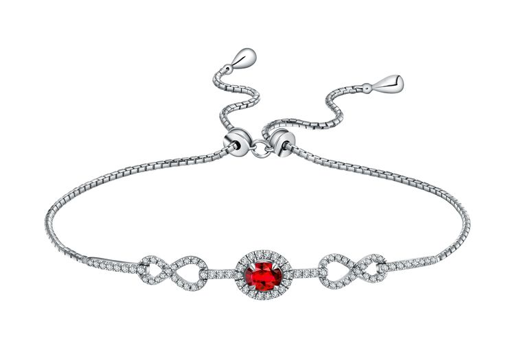 Koleksi Ruby Chain Bracelet dari The Palace Jeweler.