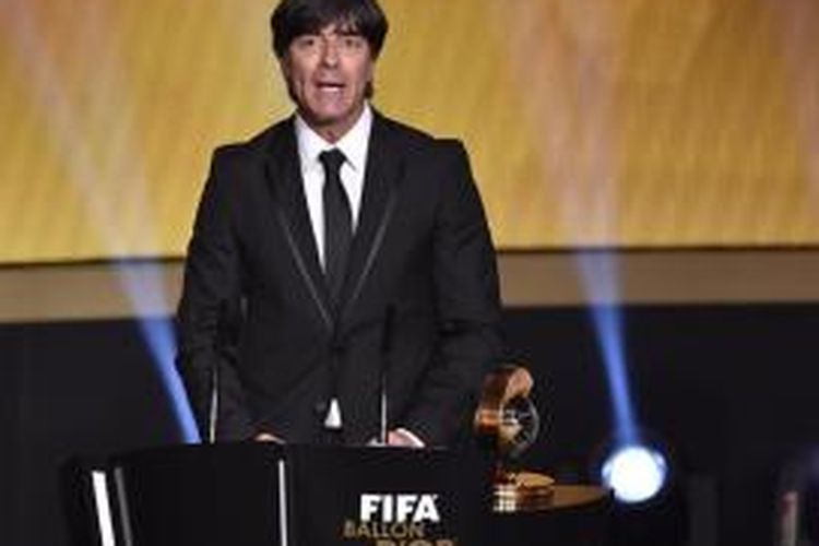 Pelatih tim nasional Jerman, Joachim Loew, terpilih sebagai Pelatih Terbaik Dunia 2014.