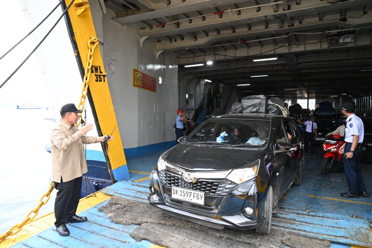Catat Regulasi Kemenhub bagi Mobil Listrik Naik Kapal Feri