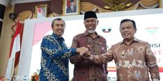 Gubernur Riau Minta Tenaga Honorer Diprioritaskan Jadi CPNS dan PPPK