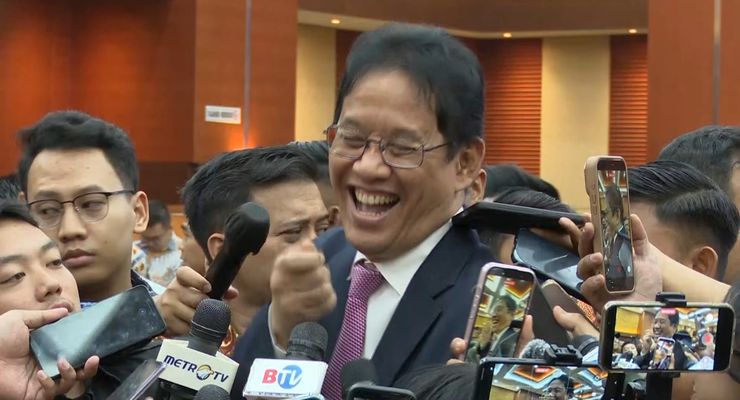 Suasana sidang paripurna DPR yang membahas bantuan pangan nasional