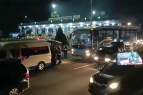 Sopir Bus Transjakarta Diduga Tewas Sesaat Sebelum Kecelakaan di Tol Jagorawi