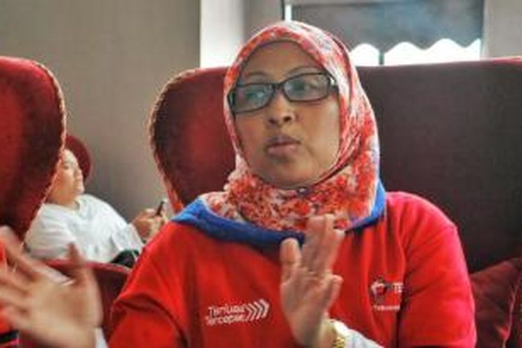 Vice President Pre-paid and Broadband Marketing Telkomsel Ririn Widaryani dalam sesi wawancara dengan Kompas Tekno di Medan, Sumatera Utara (11/4/2015).