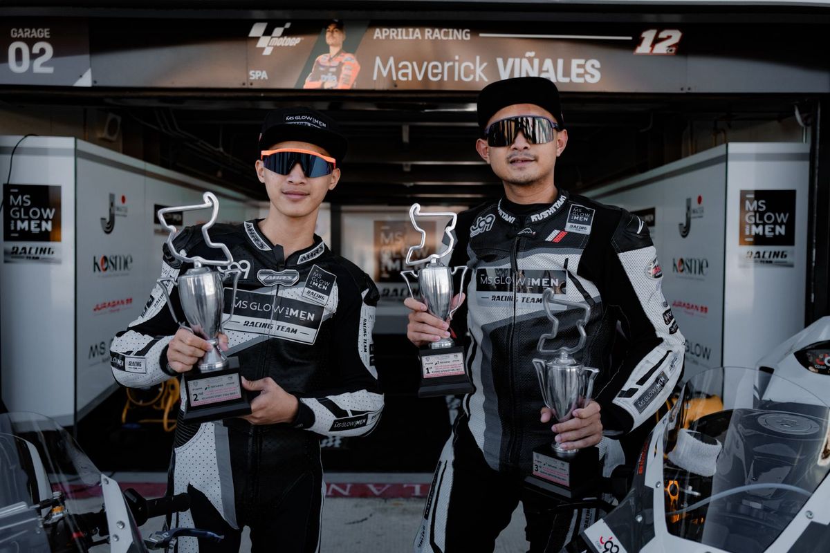 Hasil gemilang MS Glow For Men Racing Team di Mandalika Racing Series Round 2, boyong empat piala di dua kelas