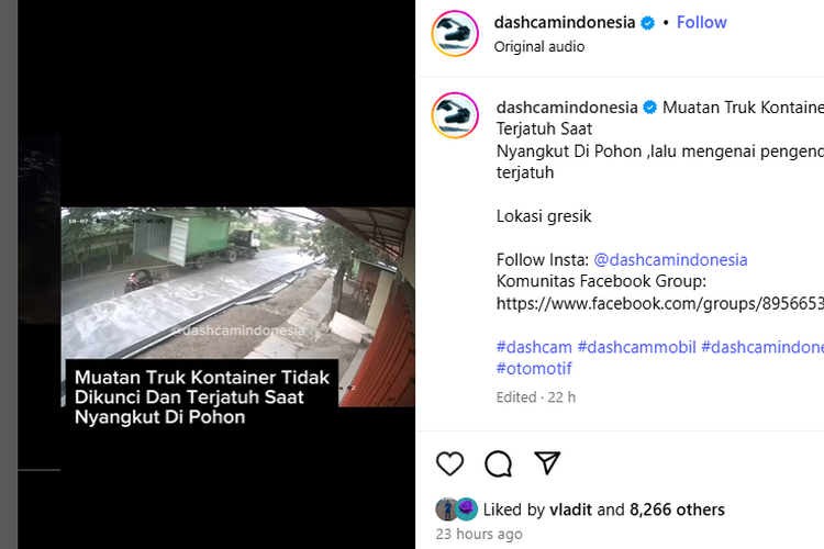 Video Truk Kontainer tidak dikunci dan terjatuh saat
nyangkut di pohon mengenai pengendara motor sampai terjatuh