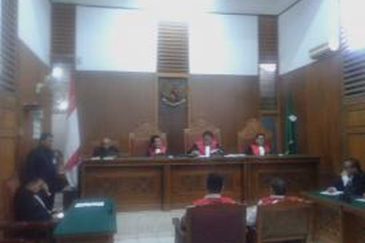 Sidang putusan vonis pada alumni SMA 3 digelar di Pengadilan Negeri jakarta Selatan, Senin, (16/3/2015).