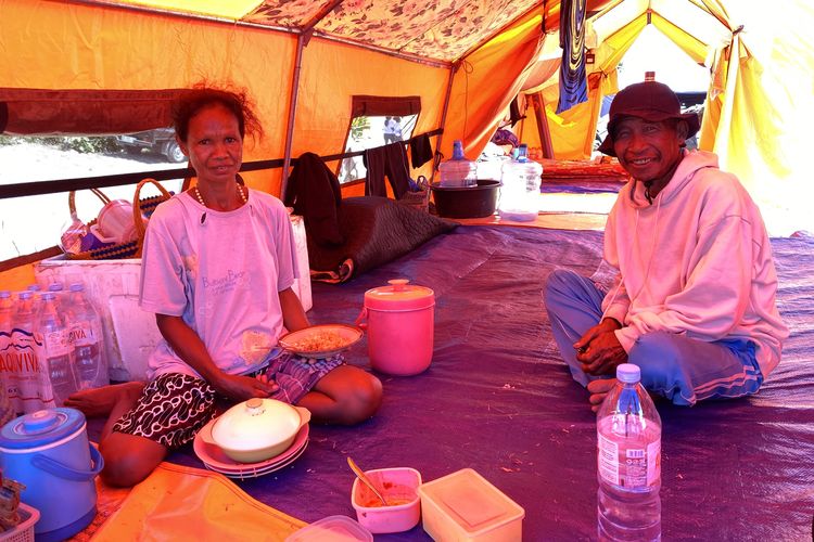 Hampir 3 Pekan di Pengungsian, Warga Manggarai Tak Berani Pulang karena Trauma