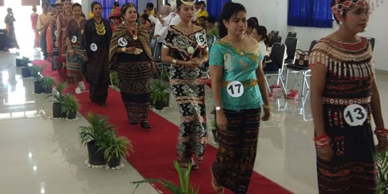 Baju Tradisional Belu Ntt - Pakaian Adat Nusa Tenggara ...