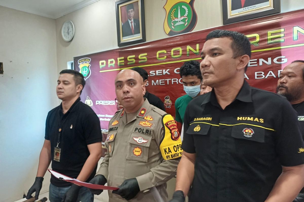 Tawuran di Cengkareng, Mulut Seorang Remaja Terluka