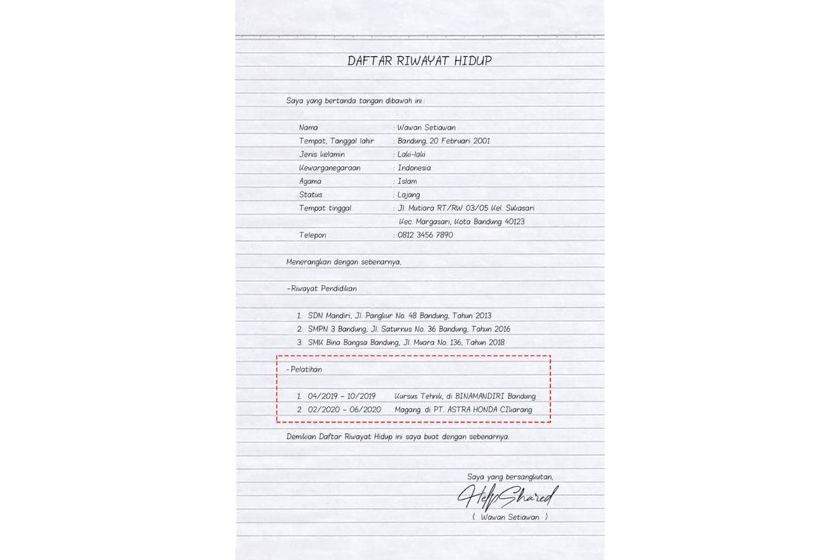 Image contoh daftar riwayat hidup tulis tangan fresh graduate. 