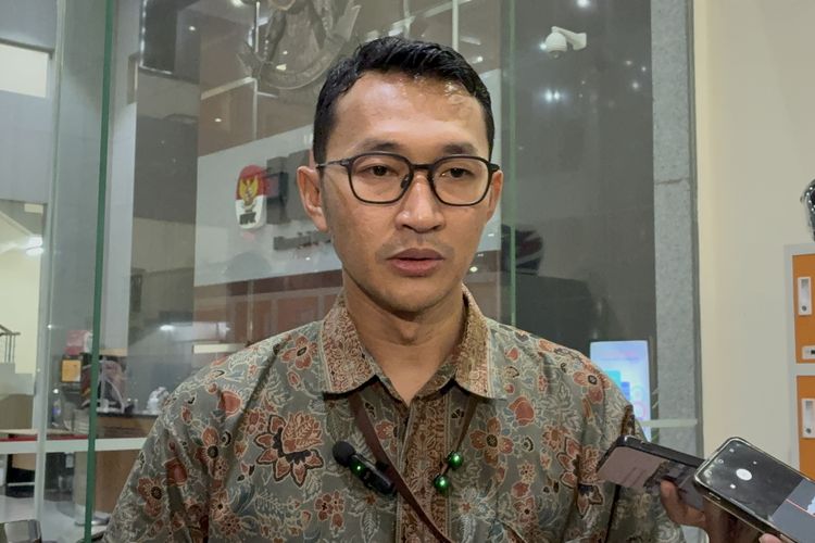 KPK Dalami Penukaran Valas Bupati Fadia Arafiq Terkait Kasus Pengadaan Barang dan Jasa