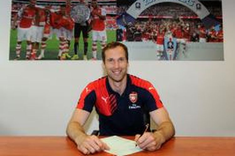 Kiper anyar Arsenal, Petr Cech. 