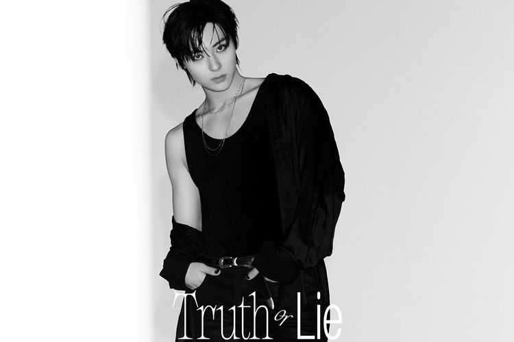 Minhyun dalam album mini debutnya bertajuk Truth or Lie