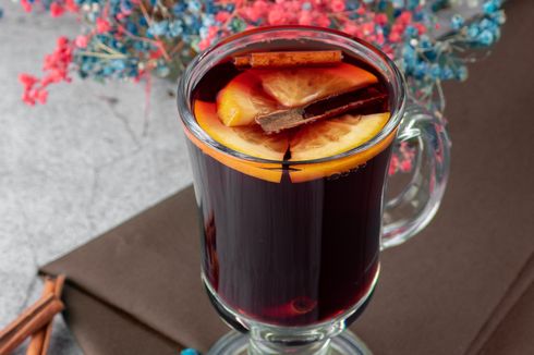Resep Mocktail Jus Delima Rempah, Sajikan untuk Minuman Natal