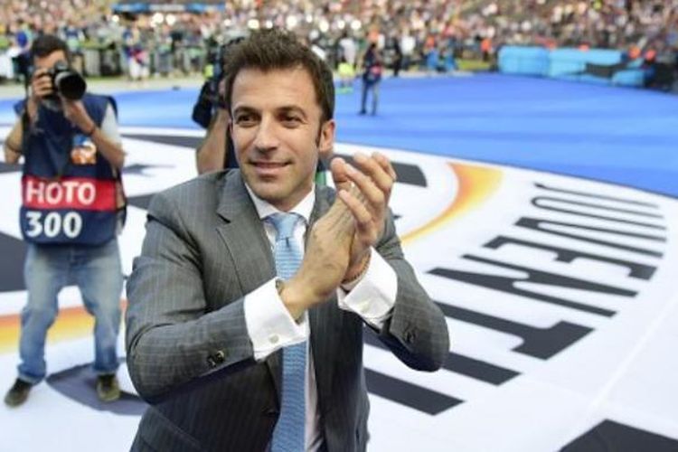 Mantan pemain Juventus, Alessandro Del Piero. Terkini, Del Piero menyebut sepak bola Italia membosankan dan levelnya menurun.