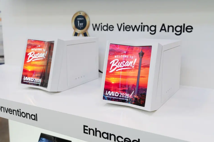 Layar Samsung yang menawarkan tampilan Wide Viewing Angle.