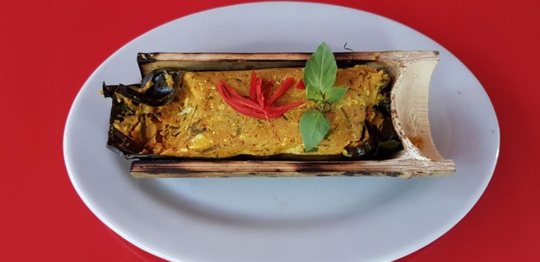 Ikan Woku Bambu di restoran RedBox.