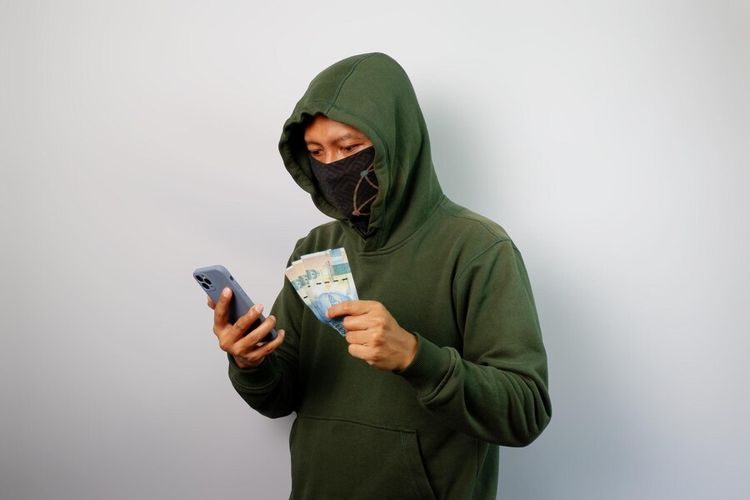 Hati-Hati, Begini Cara Penipu Beraksi melalui WhatsApp